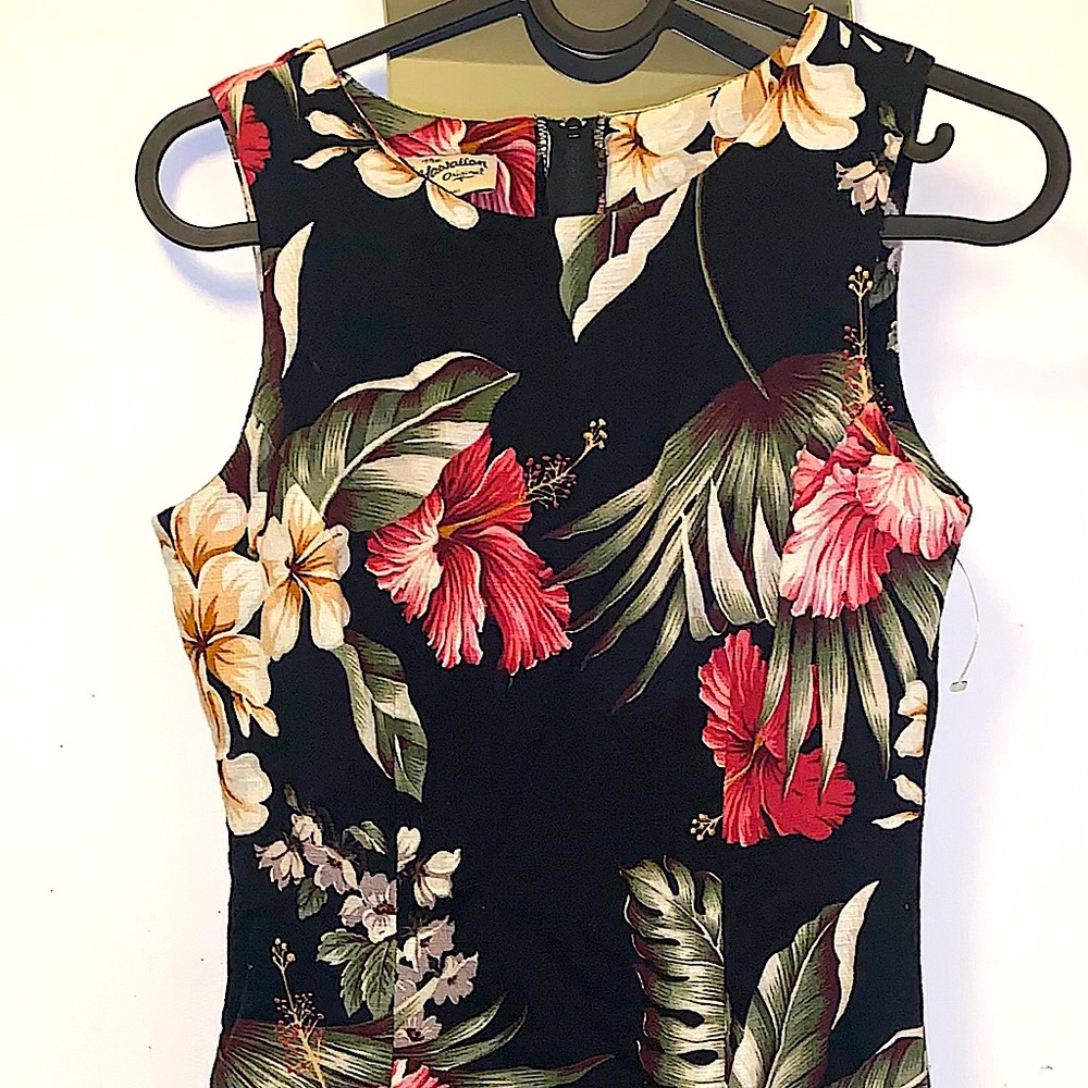 Original Hilo Hattie Hawaiian dress